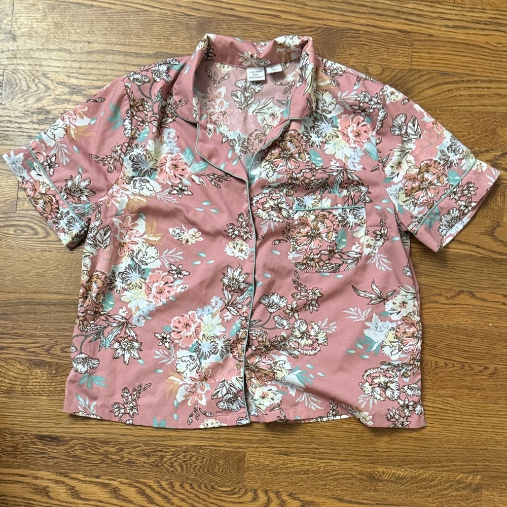 Cupcakes & Cashmere Pink Floral Blouse